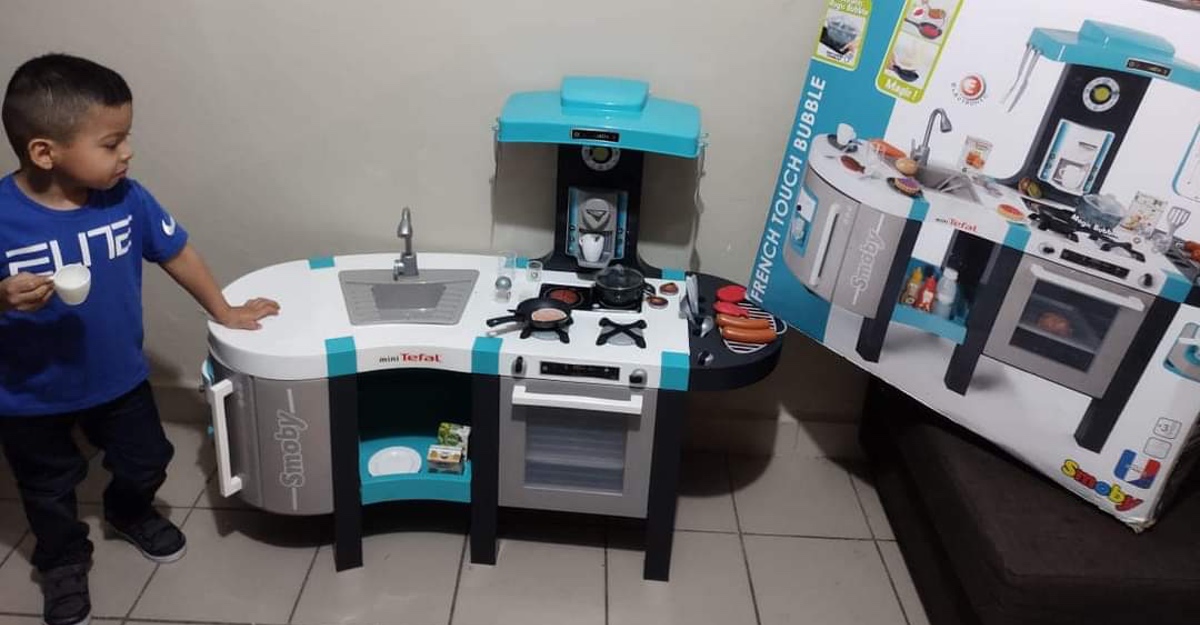 Não quero ser criança, serei chef”: Menino corrige a sua mãe por ela ter  dito a ele que cozinha era coisa para mulheres | Upsocl