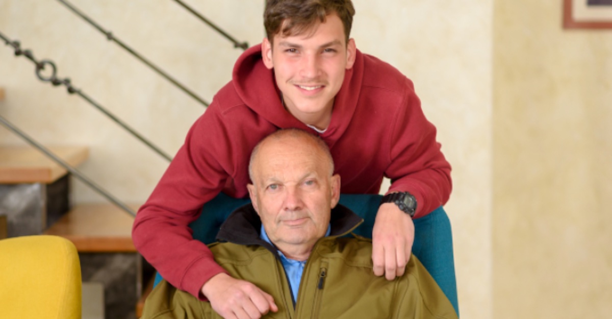 gay joven abuelo Gay Joven Abuelo