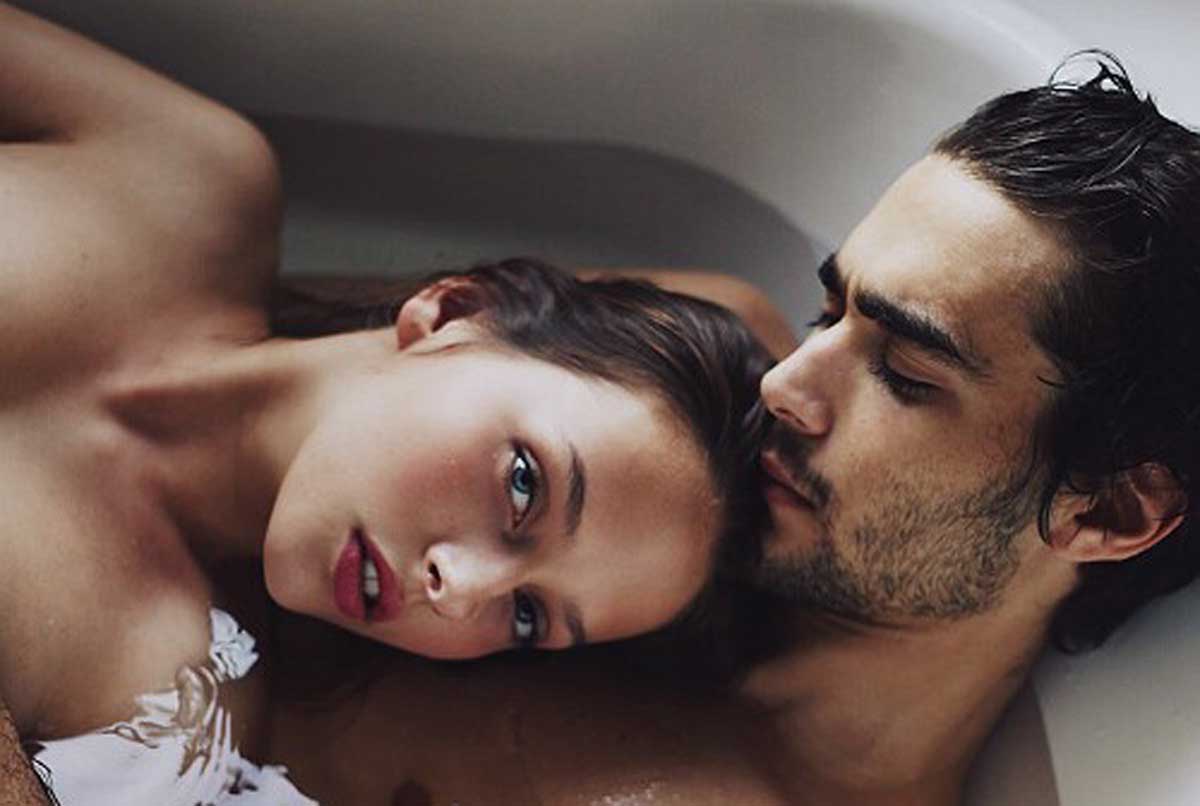 Resultado de imagen de personas de distintos sexos: un hombre y una mujer.