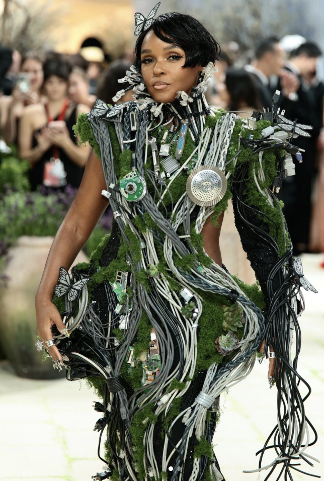 This image has an empty alt attribute; its file name is Captura-de-pantalla-2026-05-05-a-las-4.15.27-p.m.png